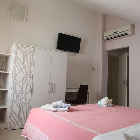 Hotel Silver Rimini Luaran gambar
