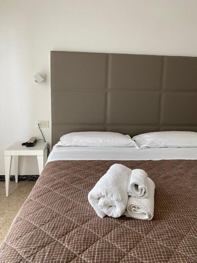 Hotel Silver Rimini Luaran gambar
