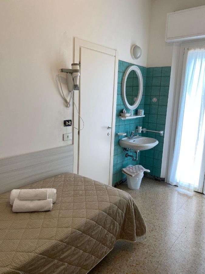 Hotel Silver Rimini Luaran gambar