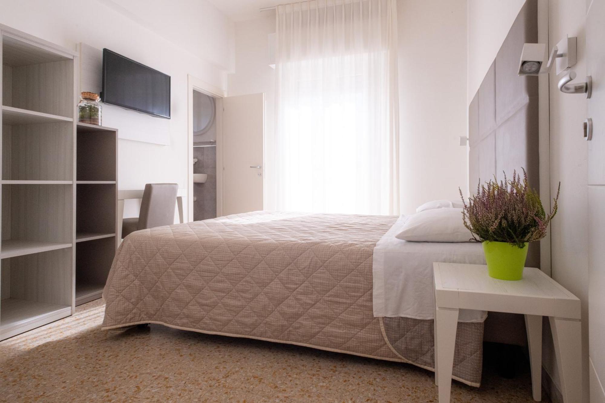 Hotel Silver Rimini Luaran gambar